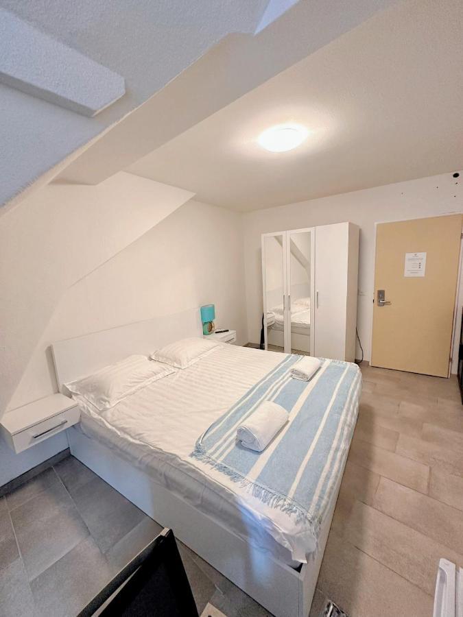 City Center Apartment Цюрих Екстериор снимка